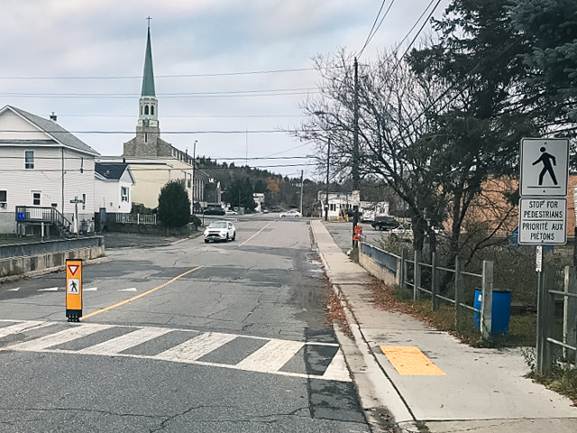 Flexible Pedestrian crossover sign - City of Greater Sudbury, ON